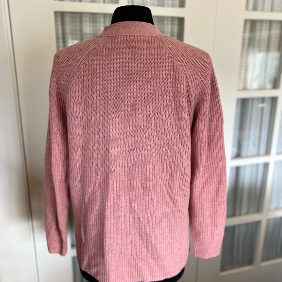 Madewell V-neck sweater - Picture 9 of 10